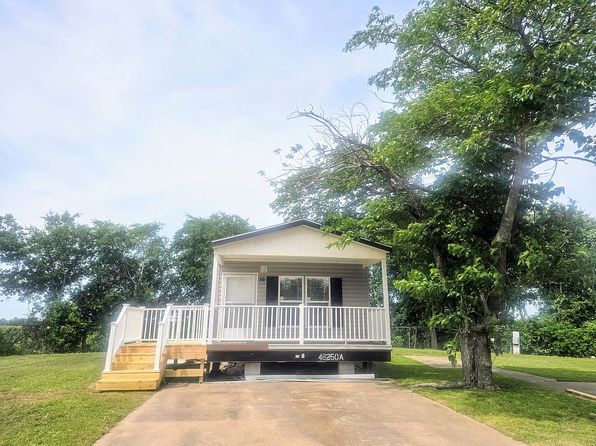 3400 Robinson Dr #36