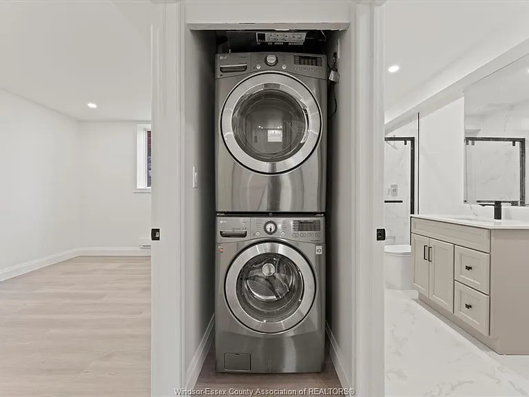 702 Pierre Ave #6 — Photo 10