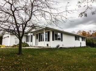 92 Evergreen Dr, Random Lake, WI 53075