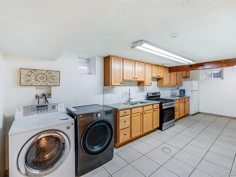 1289 S Canosa Ct — Photo 9