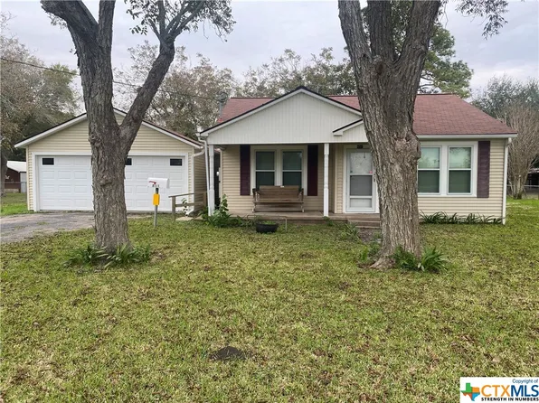 851 State Highway 172, Ganado, TX 77962