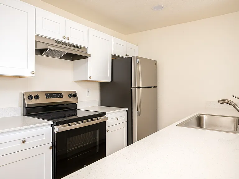 Glen Ridge Apartments — Photo 55