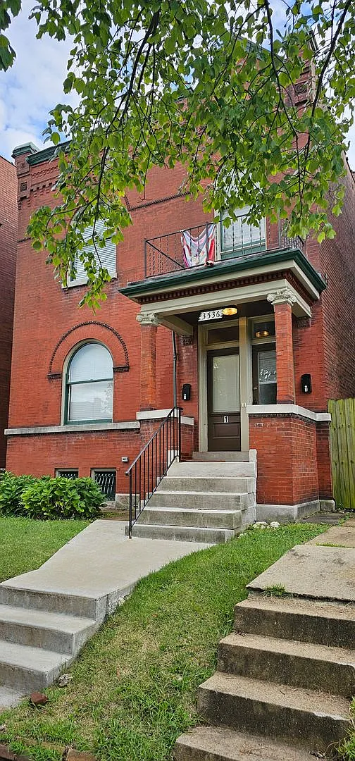 3536 Humphrey — Photo 1