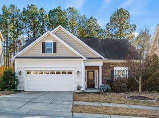 225 Sweet Violet Dr, Holly Springs, NC 27540