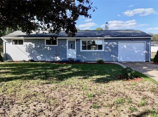 231 York Dr SE, New Philadelphia, OH