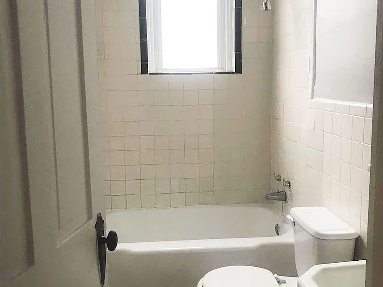 3300 Jefferson Ave — Photo 10