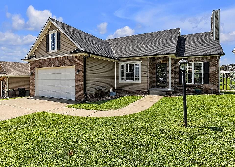 1st image of 2708 Meadow Ridge Dr