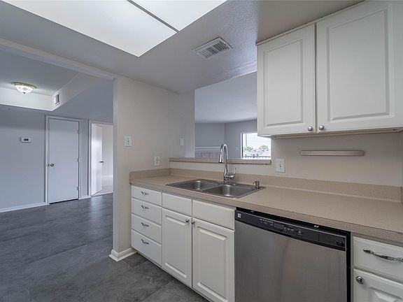 3rd image of 2824 S Bartell Dr APT 39