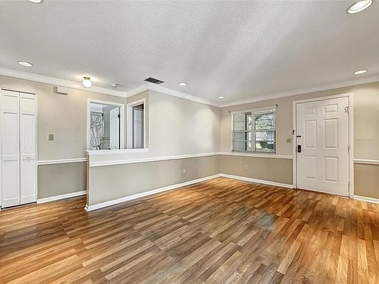 2833 Orange Tree Cir N #C — Photo 5