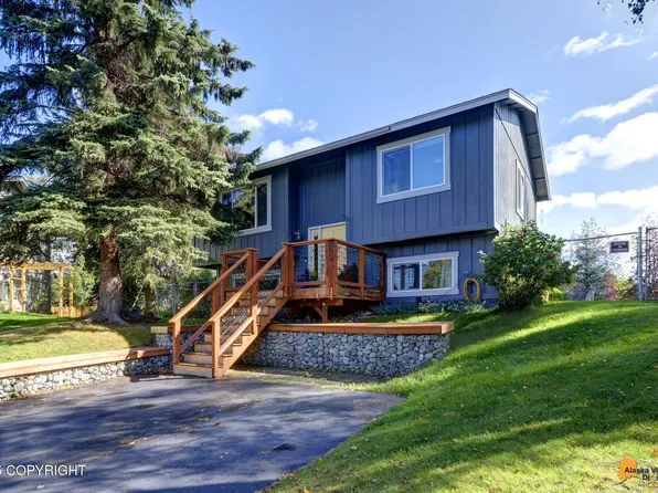7531 Margaret Cir, Anchorage, AK 99518