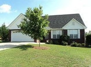 90 Southwinds Dr, Colbert, GA 30628