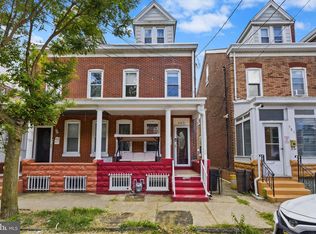 987 Smith Ave, Trenton, NJ 08610