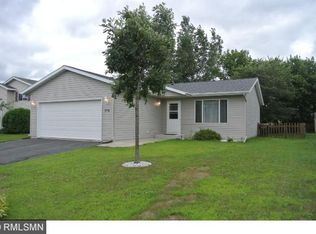 976 7th Ave NW, Hutchinson, MN 55350