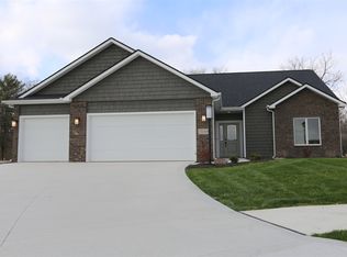 15418 Annabelle Pl, Leo, IN 46765