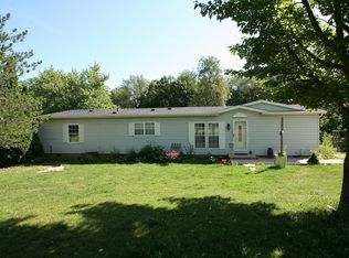 3 Elizabeth Way, Mackinaw, IL