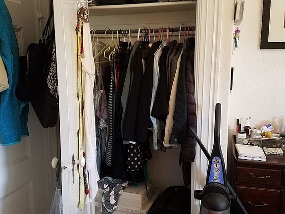 4th image of 32 Railroad Ave APT 14