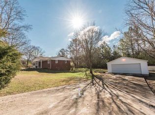 220 Butler Rd, Parsons, TN 38363