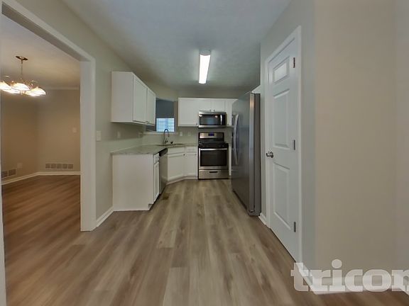 4th image of 125 Magazine St