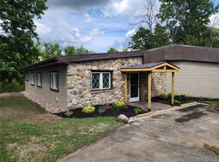 260 Aero Dr, Cheektowaga, NY 14225