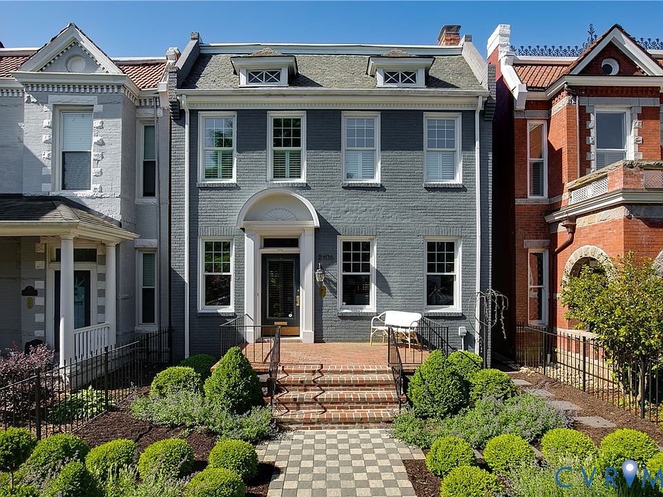 1st image of 2105 Grove Ave