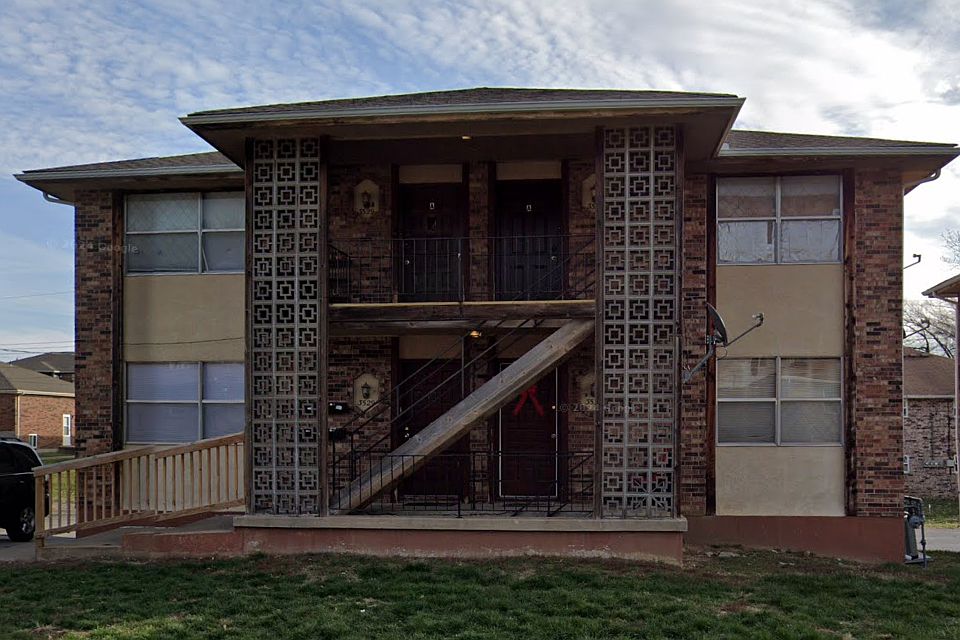 1st image of 3529 S Lynn St APT A