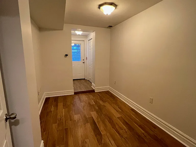 827 Garden St #1 — Photo 16