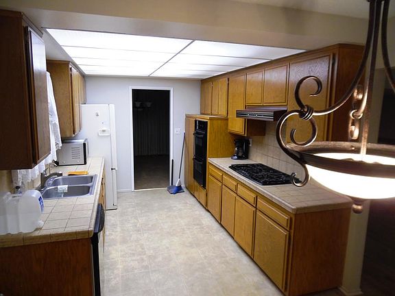 5th image of 1219 W 163rd Street Gardena #1219
