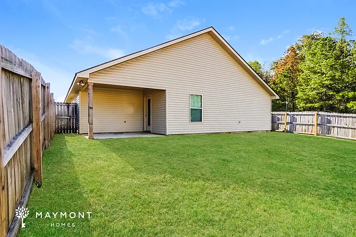 16346 Creek Dr — Photo 3