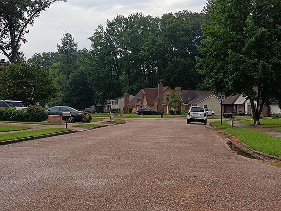 4th image of 4387 Spring Harbor Dr
