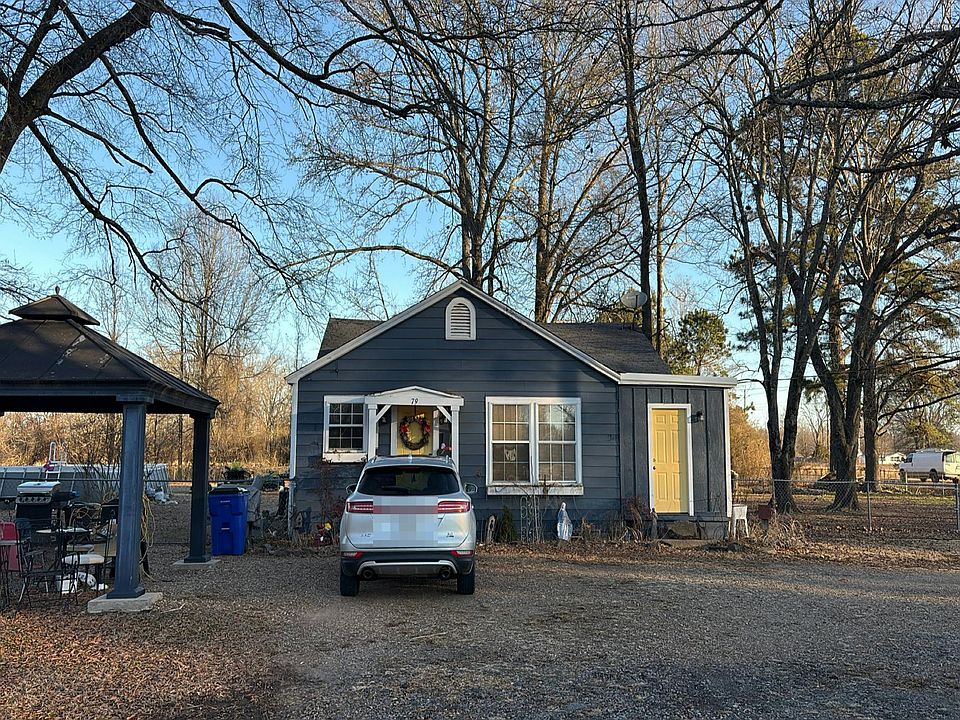 1st image of 79 Tyler St