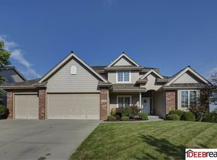 702 S 178th St, Omaha, NE 68118