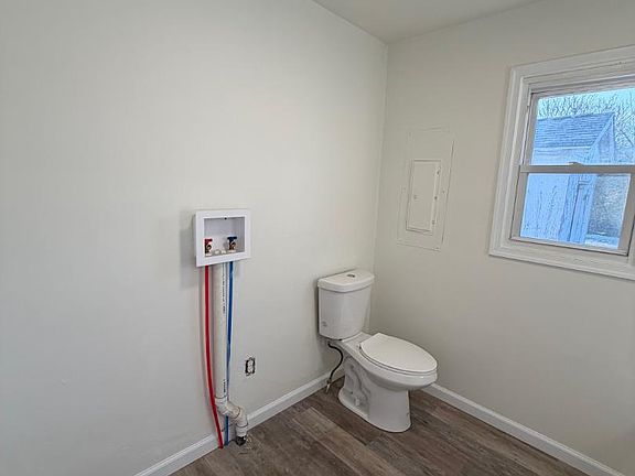 Unit Photo