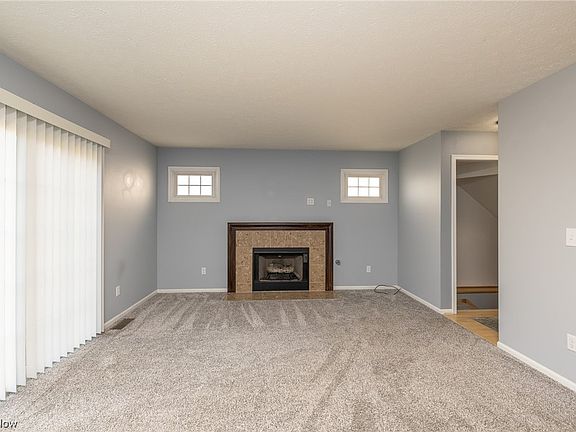 4th image of 1732 Maxwell Blvd