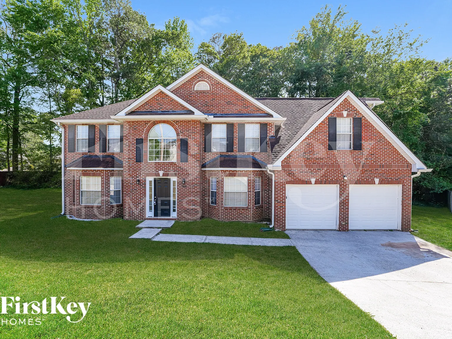 5 bed, 3.0 bath, 3254 sqft, $2,300 — Photo 1