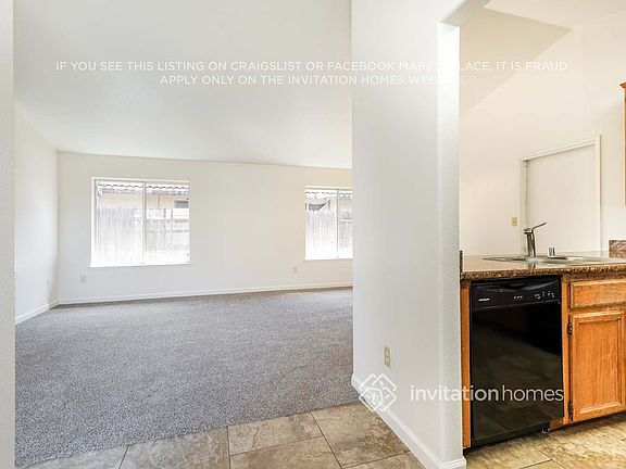 3rd image of 1144 La Mesa St