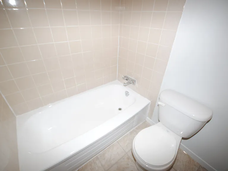3301 Uplands Dr — Photo 96