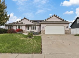 2820 W Hawthorne Rd, Spokane, WA 99208