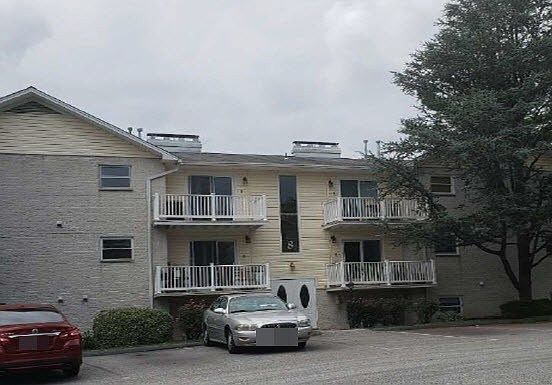 1st image of 8 Warren Lodge Ct APT 2A