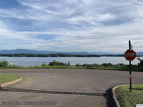 3rd image of 12 Pinnacle Dr Lot 12