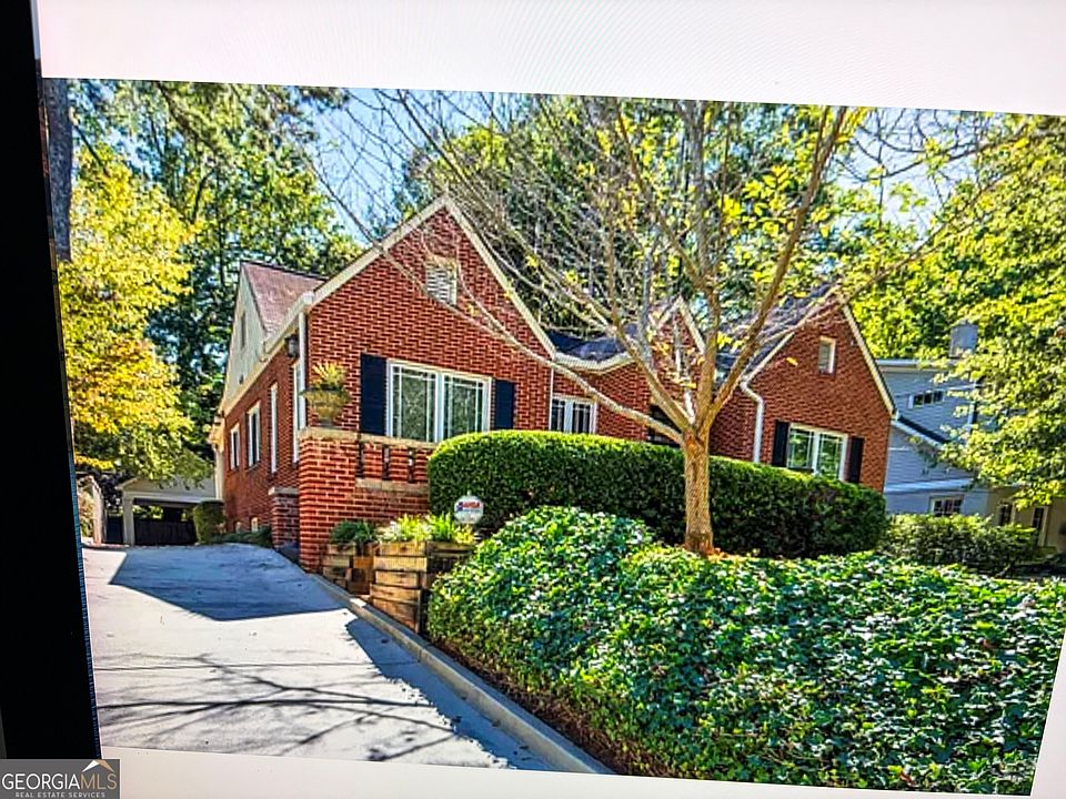 1st image of 707 Cumberland Rd NE