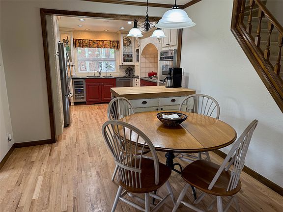 2nd image of 1248 Royal Buffalo Drive