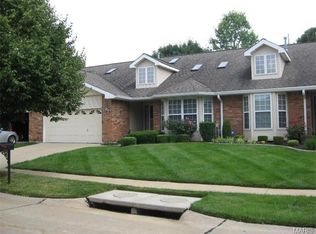 15324 Braefield Dr, Chesterfield, MO 63017