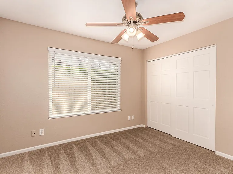11115 E Mercer Ln — Photo 22