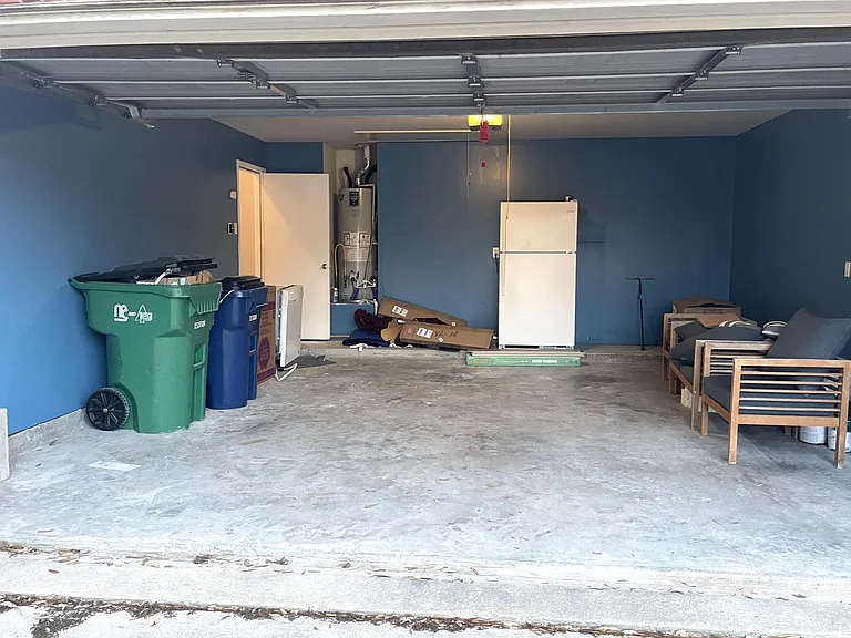 1001 Campbell Dr — Photo 13