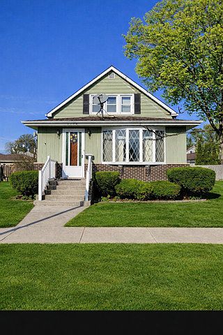 1st image of 7710 W 66th Pl