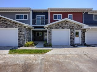 5937 N 158th Ct #107, Omaha, NE 68116