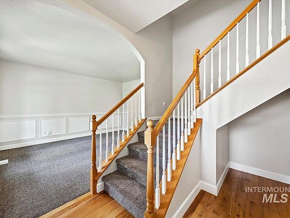 4th image of 836 San Francisco Pl