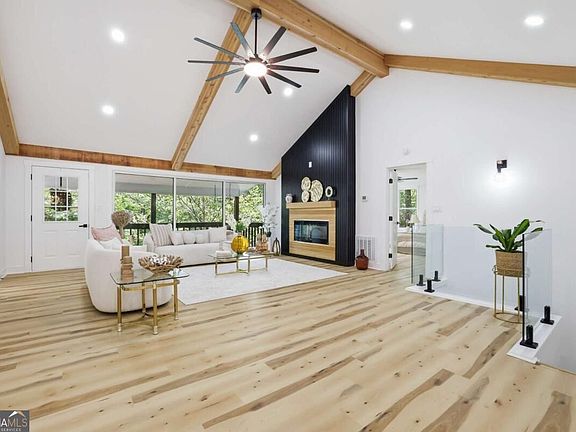 4th image of 130 Council Oak Loop