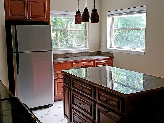 Remodeled kitchen has desk!
