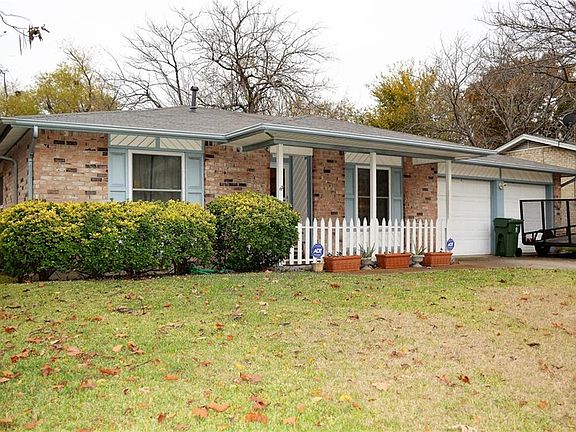 2nd image of 1300 Sugarmill Ct